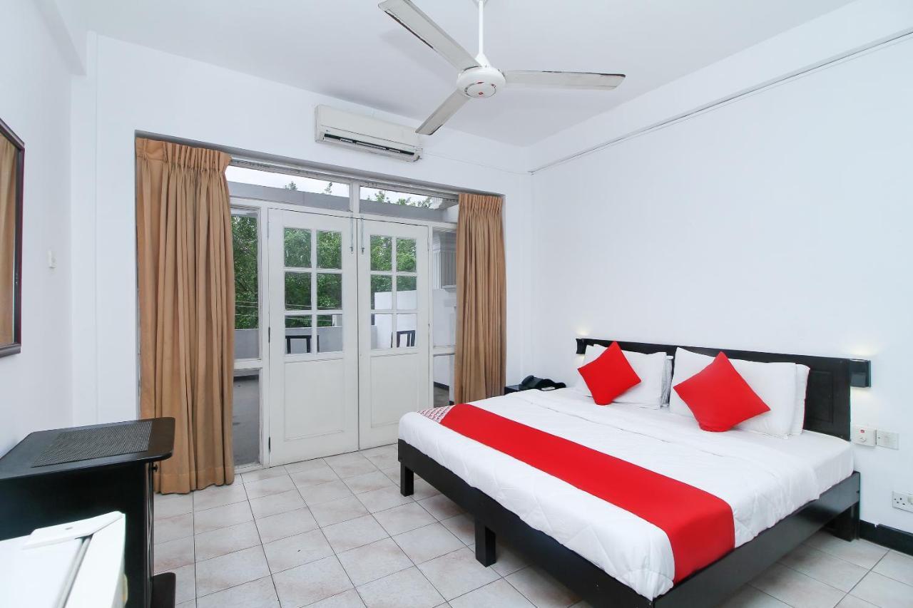 Hotel Nathaliya Katunayaka Exteriér fotografie